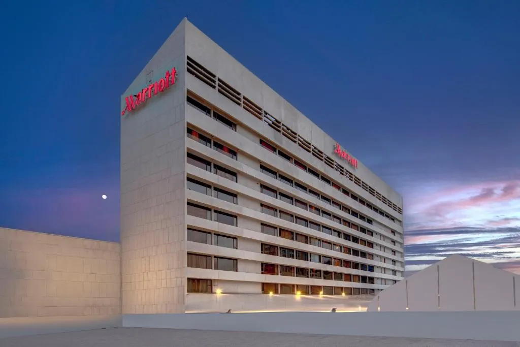 Marriott Hotel Airport Pickup