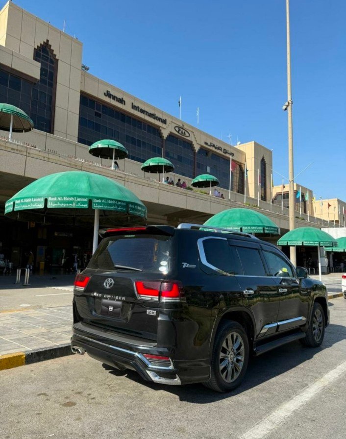Rent a car Karachi for international traveler