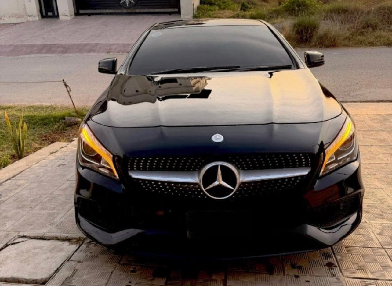 Rent a Car in Karachi from UAE