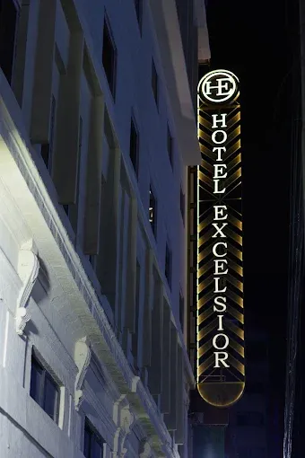 Rent a car Hotel Excelsior